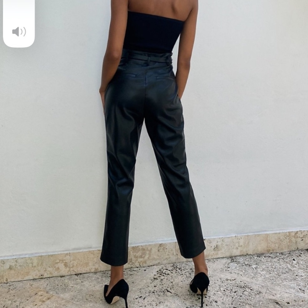 NWOT Front Tie Vegan Leather Pant - Size 6 - Picture 4 of 5